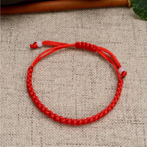 💖 Red Macrame Bracelet 7”-8” adjustable NEW - Picture 4 of 6